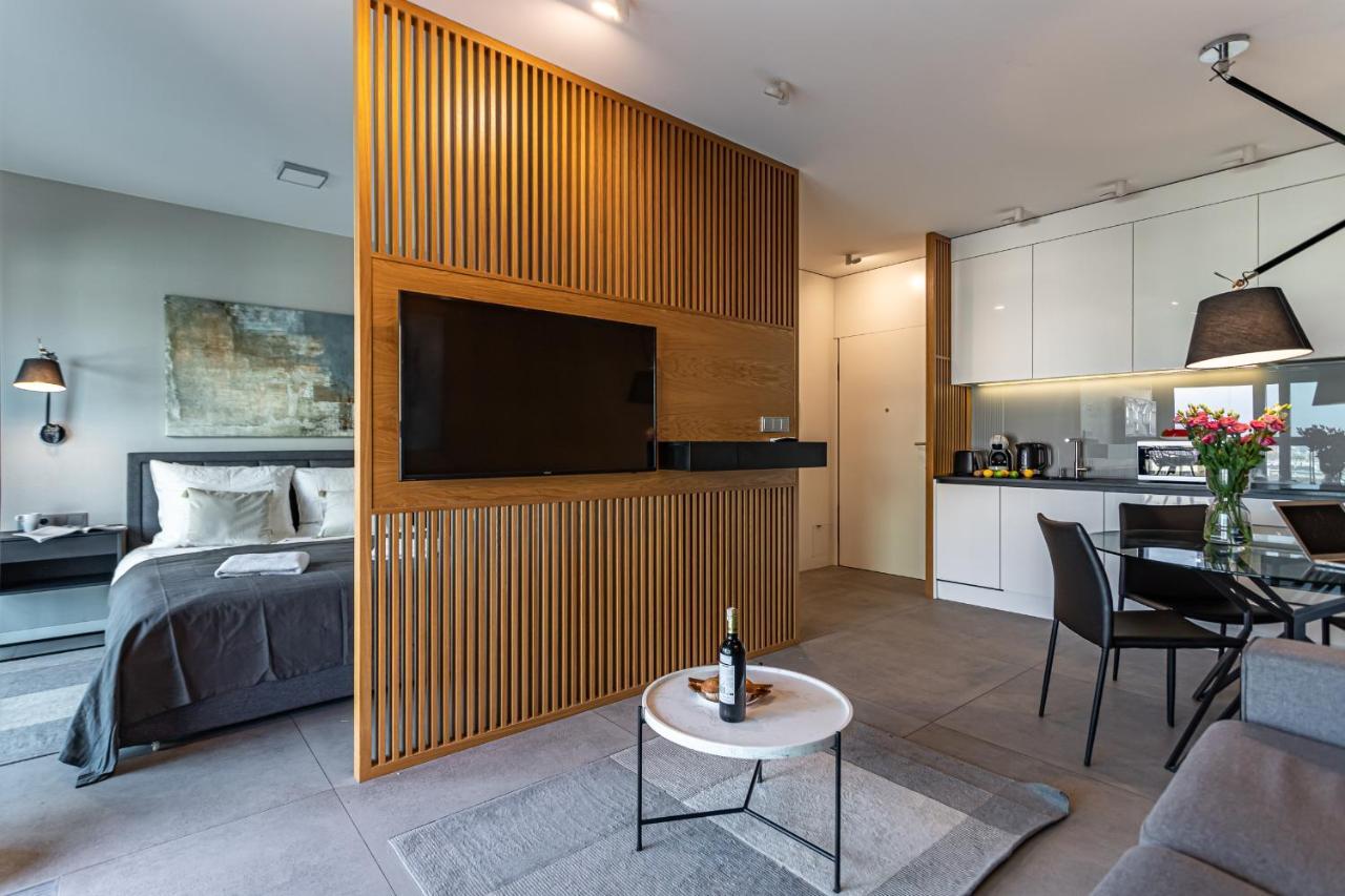Mennica Residence Deluxe Warsaw Exterior photo